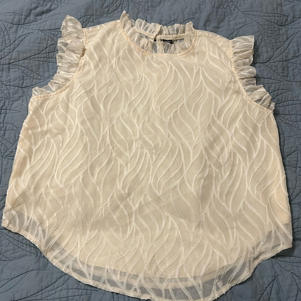Off White Sleeveless Patterned Blouse